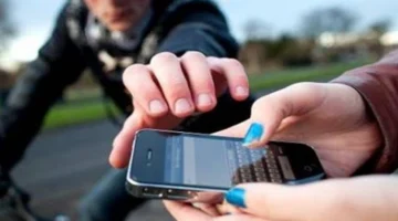 تفاصيل قانونية: طرق سرقة الهواتف وعقوباتها في 2025